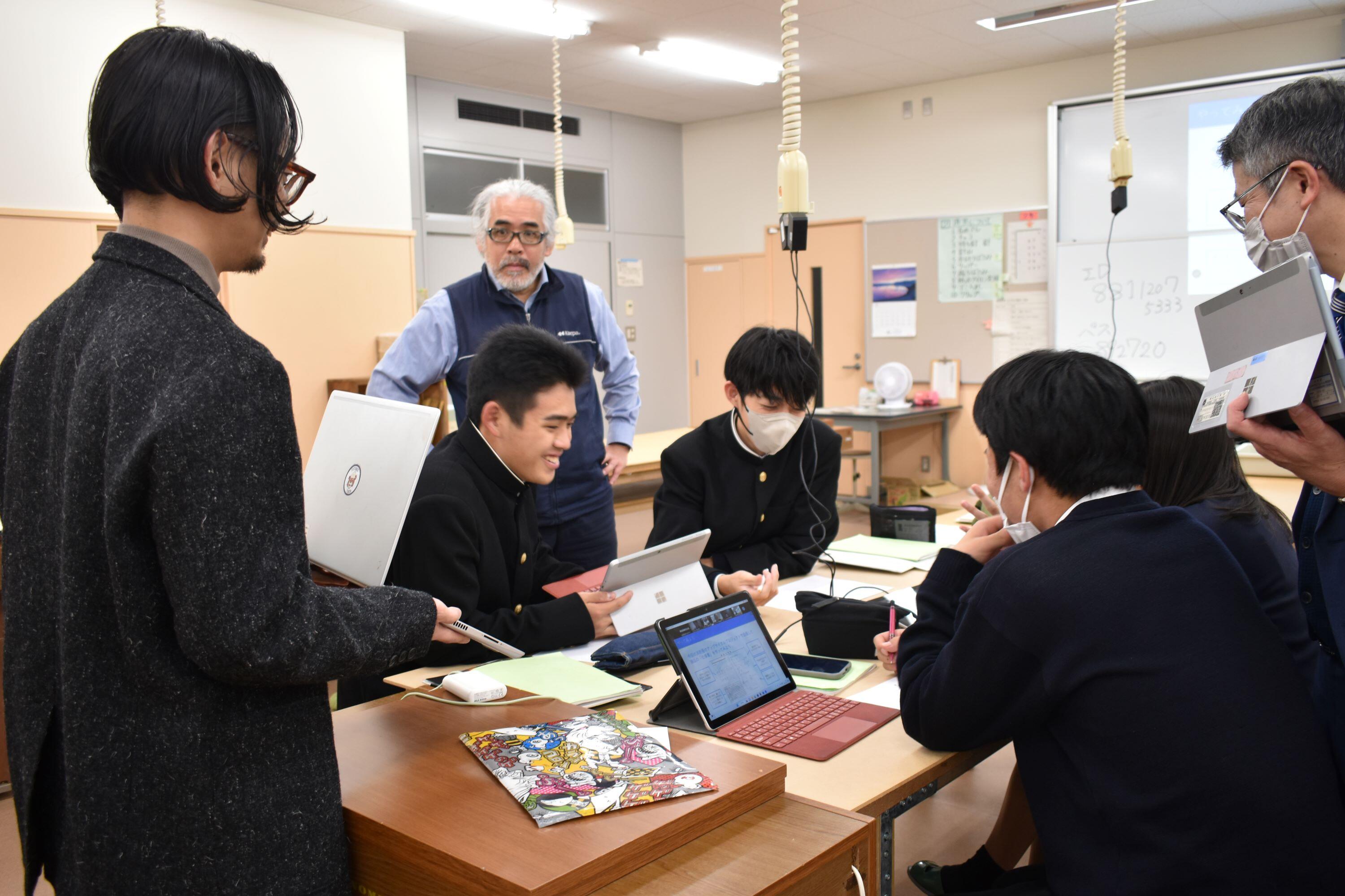 12月5日「仕様書づくり」授業.jpg